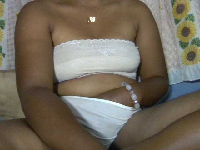 Majolie1 live cam on BongaCams