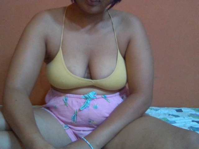 Majolie1 live cam on BongaCams