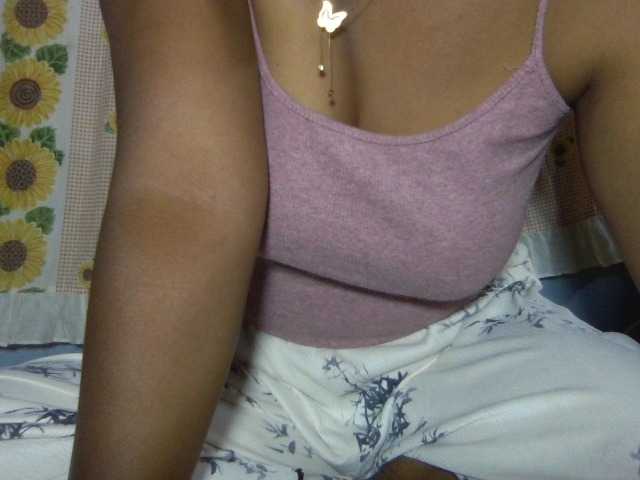 Majolie1 live cam on BongaCams