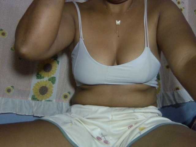 Majolie1 live cam preview