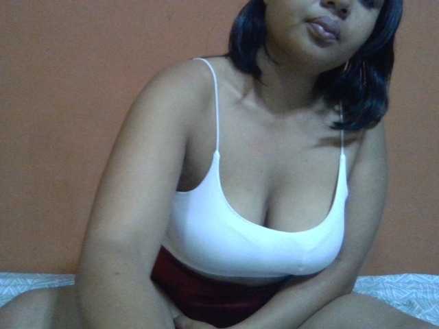 Majolie1 live cam on BongaCams