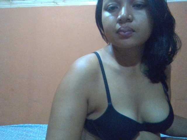Majolie1, 31 y/o - Live Cam on BongaCams