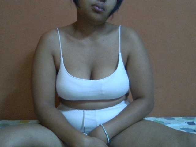 Majolie1 live cam on BongaCams