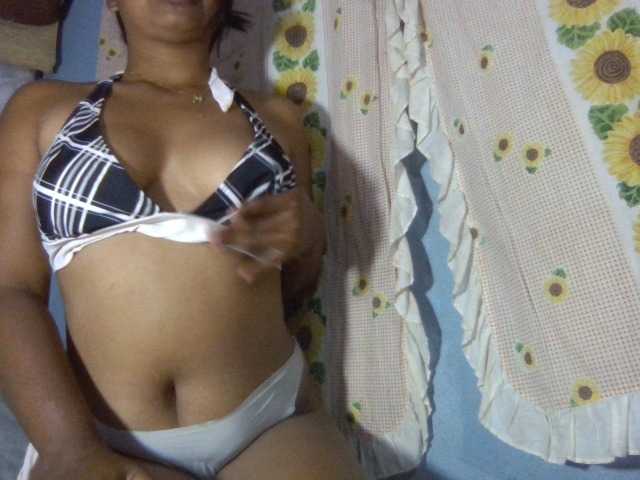 Majolie1, live now on BongaCams
