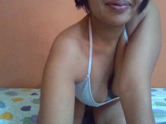 Majolie1 live cam on BongaCams