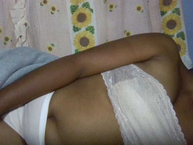 Majolie1 live cam preview