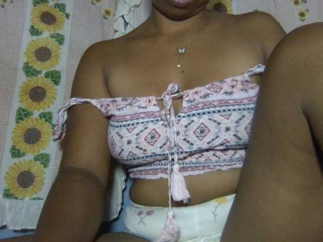 Majolie1 live cam on BongaCams