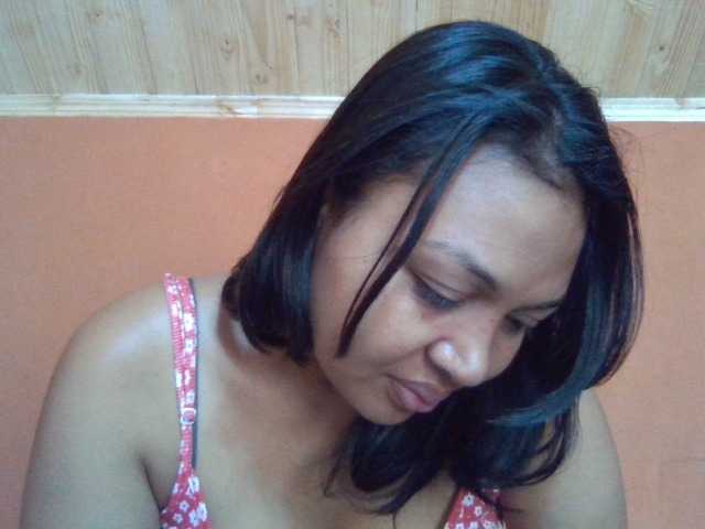 Majolie1 live cam on BongaCams