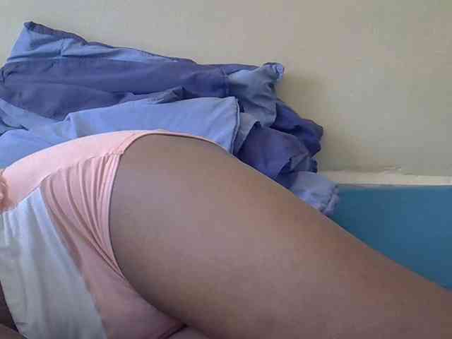 Prettyslender webcam
