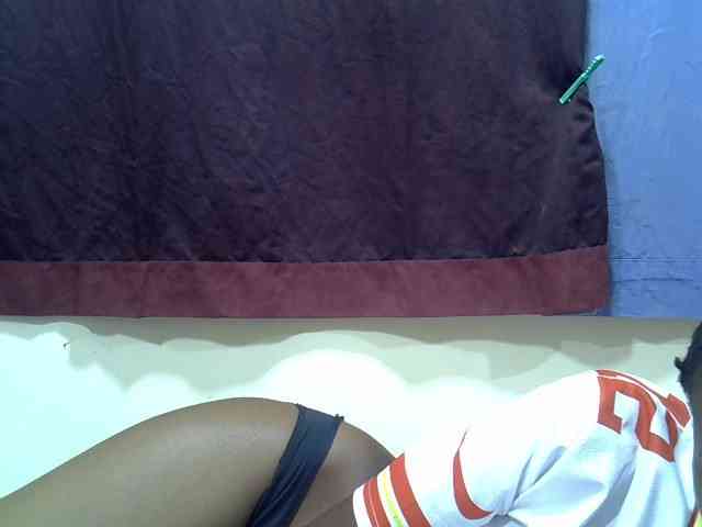 Prettyslender webcam