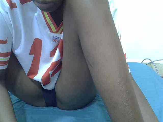 Prettyslender webcam
