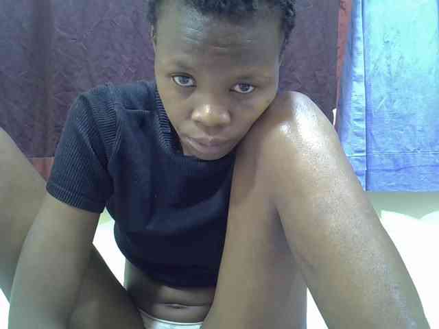 Model: Prettyslender