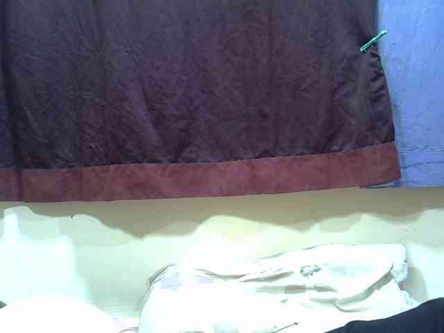 Prettyslender webcam