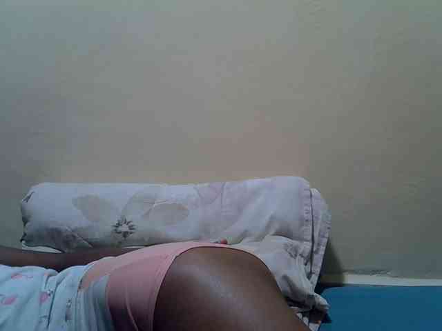 Prettyslender webcam