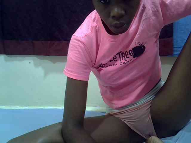 Prettyslender webcam