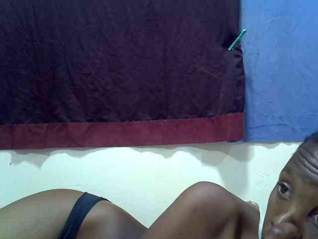 Prettyslender webcam