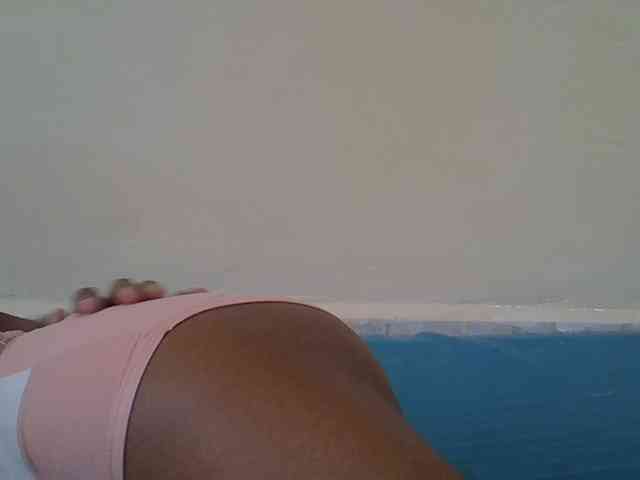 Prettyslender webcam