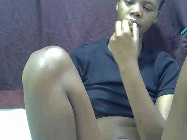 Prettyslender webcam