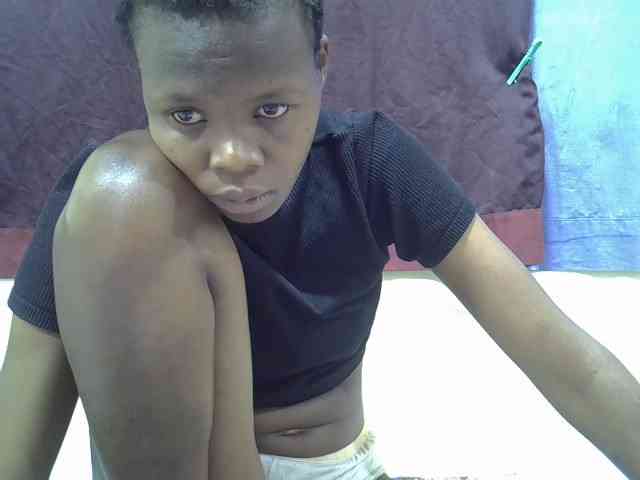 Model: Prettyslender