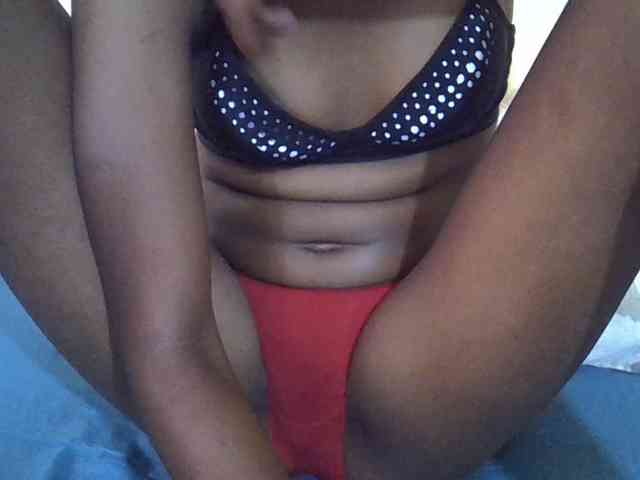 Prettyslender webcam