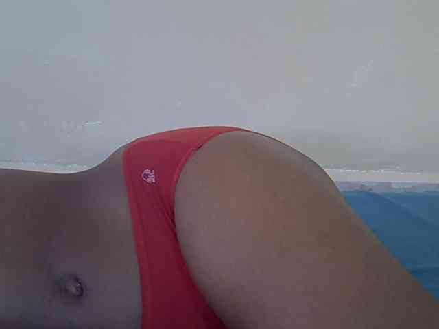 Prettyslender webcam