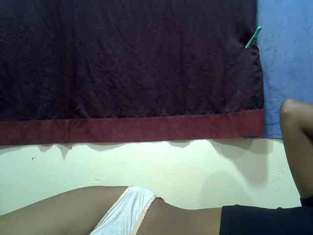 Prettyslender webcam