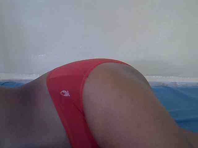 Prettyslender webcam