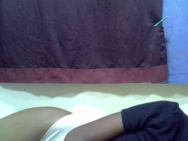 Prettyslender webcam