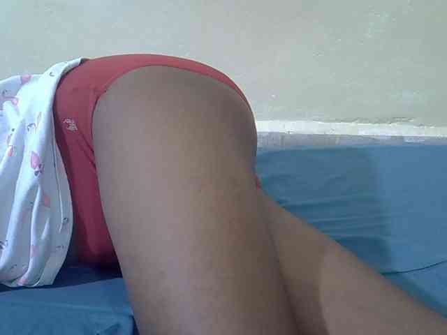 Prettyslender webcam