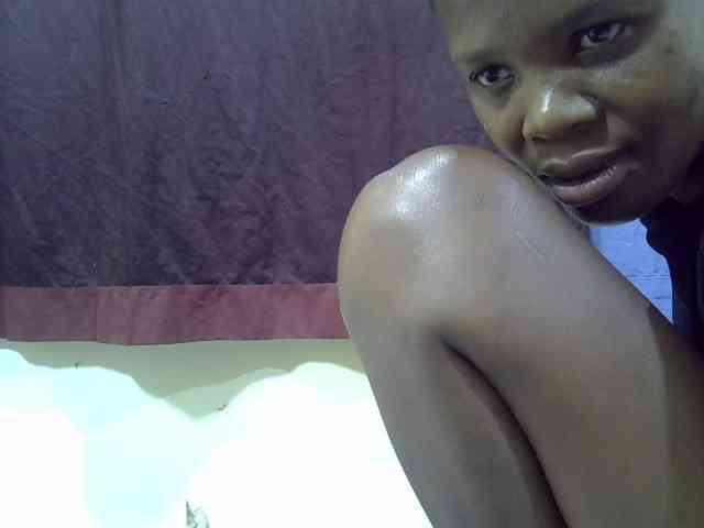 Prettyslender webcam