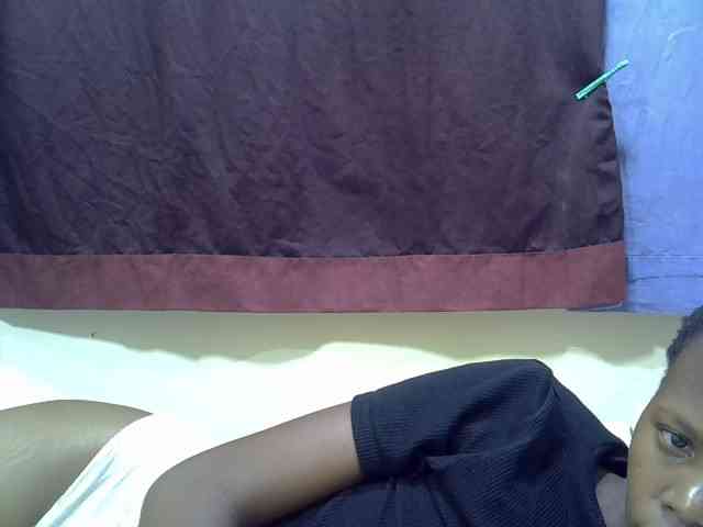 Prettyslender webcam