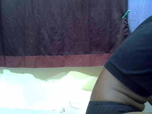 Prettyslender webcam