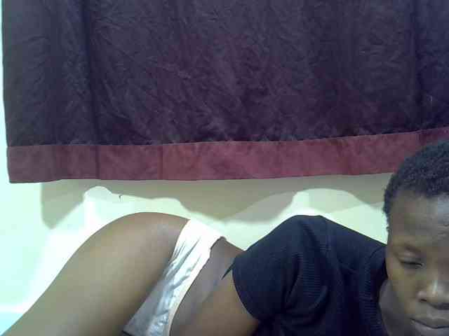 Prettyslender webcam