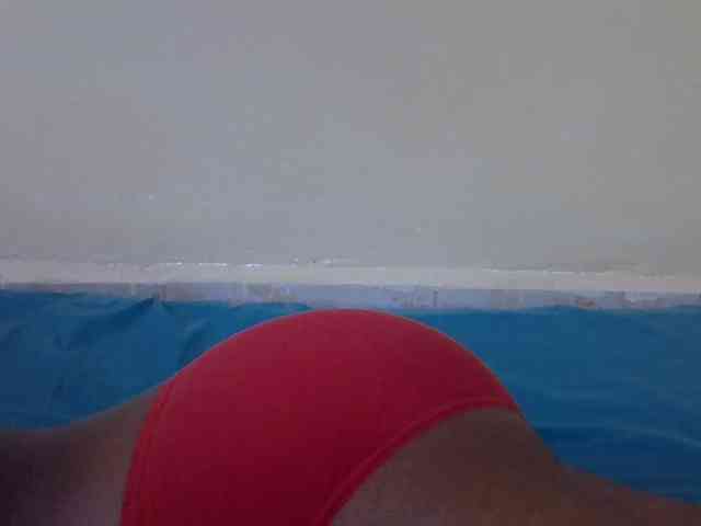 Prettyslender webcam