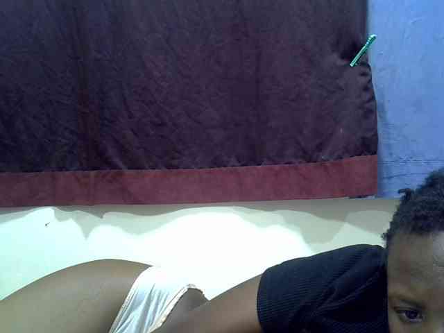 Prettyslender webcam