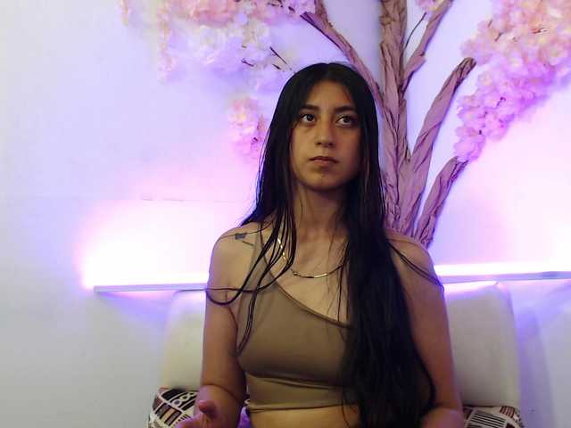 Melany-vega live cam on BongaCams