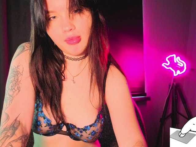 everlure live cam on BongaCams