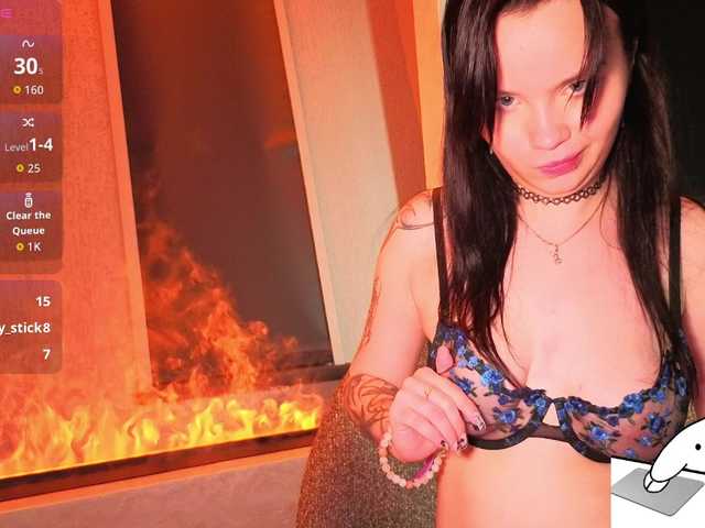 everlure live cam on BongaCams