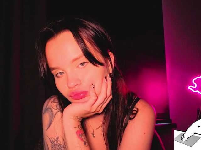 everlure live cam on BongaCams