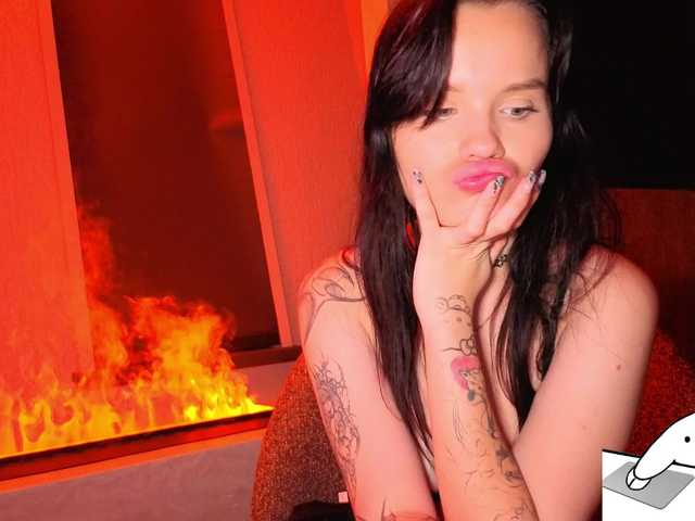 everlure live cam on BongaCams