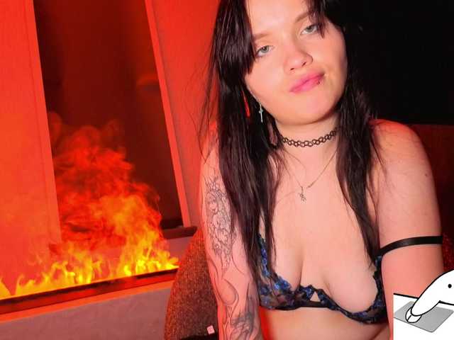 everlure live cam on BongaCams