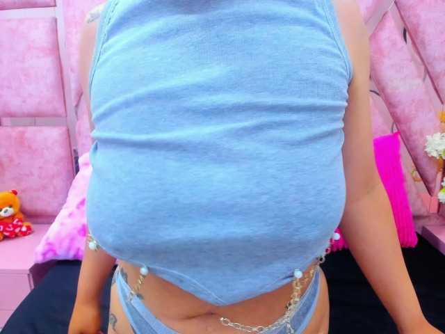 CataleyaLars — live female cam