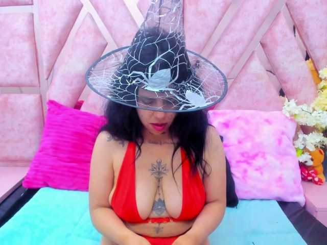CataleyaLars20 live cam on BongaCams