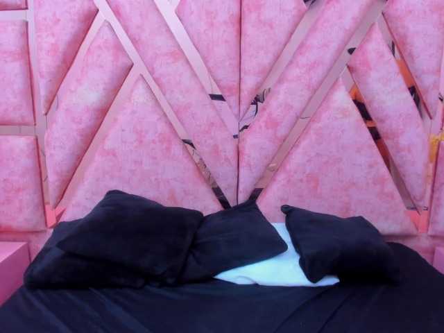 CataleyaLars20 live cam on BongaCams