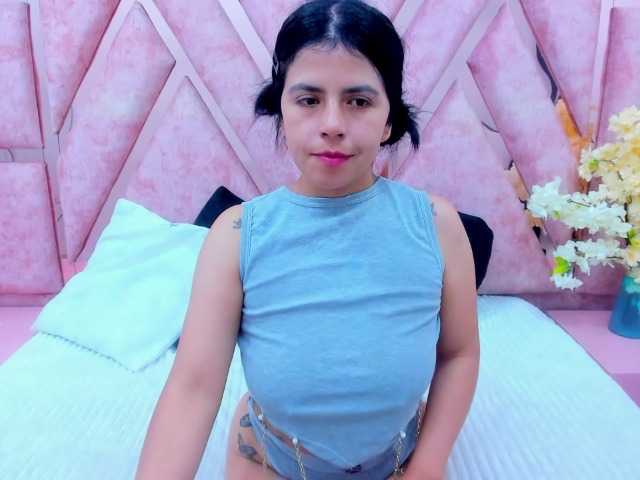 CataleyaLars20 live cam on BongaCams