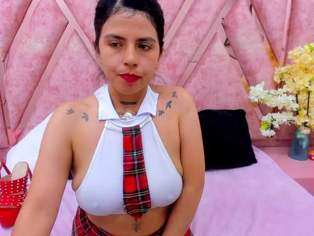 CataleyaLars20 live cam on BongaCams