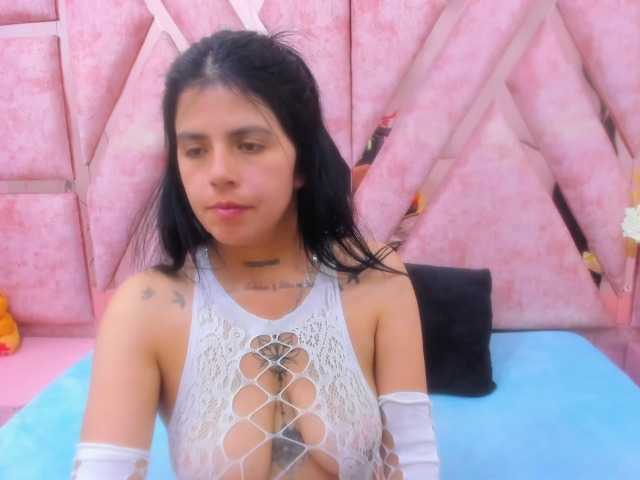 CataleyaLars20 live cam on BongaCams