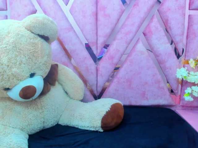 CataleyaLars20 live cam on BongaCams