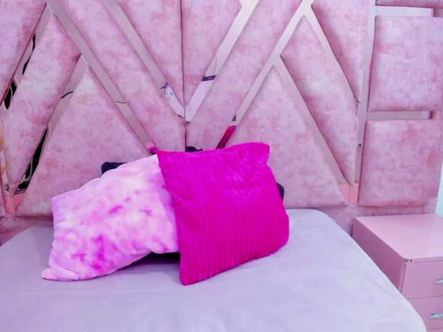 CataleyaLars20 live cam on BongaCams