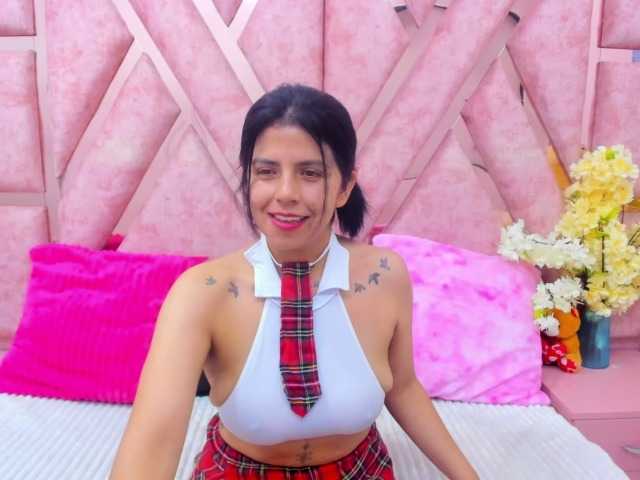 CataleyaLars live cam on BongaCams